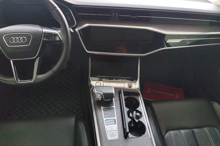 Used Audi A6L 2020 45 TFSI quattro Prestige Edition Audio And AC Panel