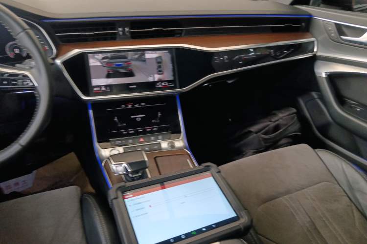 Used Audi A6L 2020 45 TFSI Prestige Dynamic Edition Audio And AC Panel
