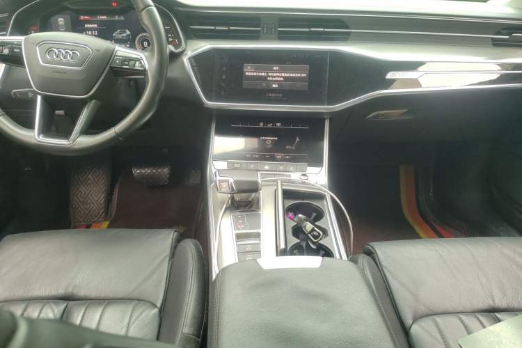 Used Audi A6L 2020 40 TFSI Luxury Prestige Edition Audio And AC Panel