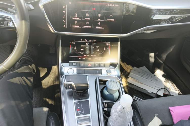 Used Audi A6L 2020 45 TFSI Prestige Dynamic Edition Audio And AC Panel