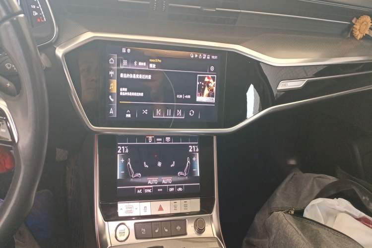 Used Audi A6L 2020 40 TFSI Luxury Prestige Edition Audio And AC Panel