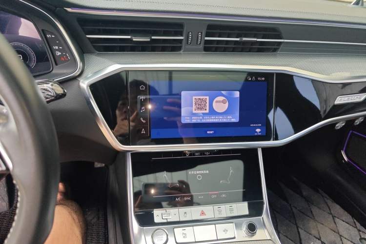 Used Audi A6L 2020 40 TFSI Luxury Dynamic Edition Audio And AC Panel
