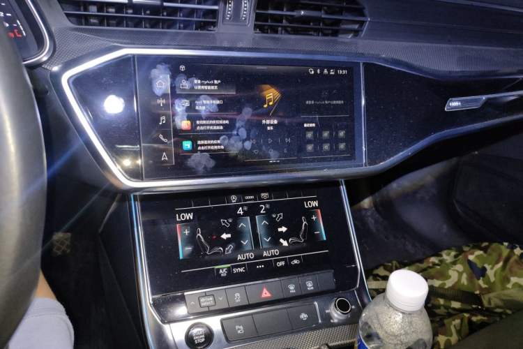 Used Audi A6L 2020 45 TFSI Prestige Dynamic Edition Audio And AC Panel