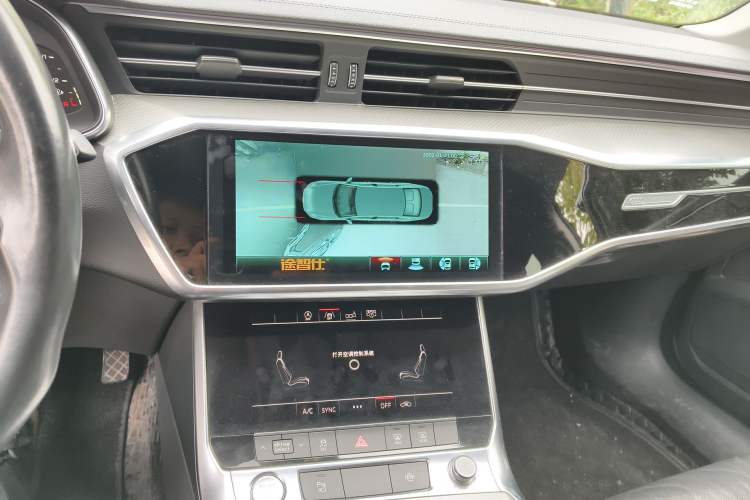 Used Audi A6L 2020 45 TFSI Prestige Elegant Edition Audio And AC Panel