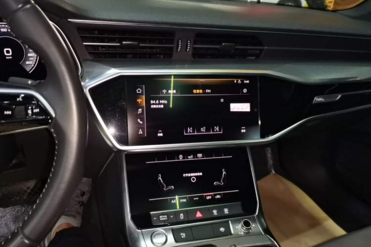 Used Audi A6L 2020 40 TFSI Luxury Dynamic Edition Audio And AC Panel