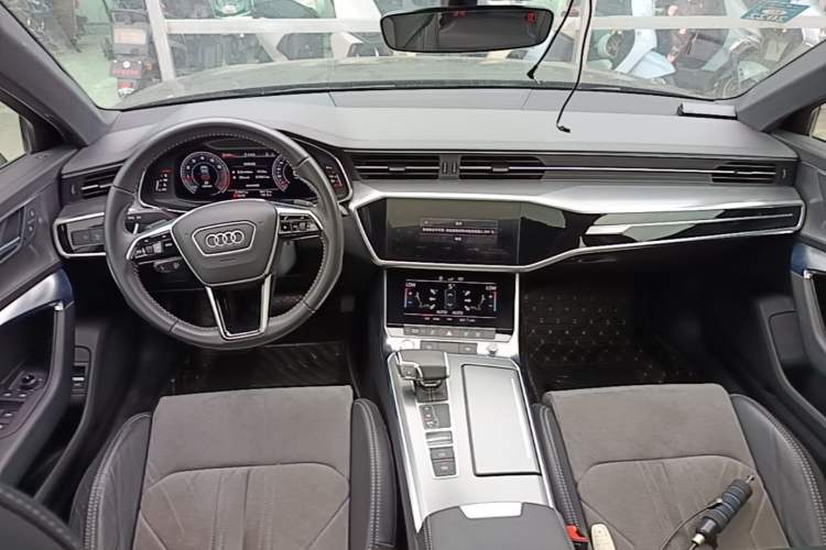 Used Audi A6L 2020 40 TFSI Luxury Dynamic Edition Center Console