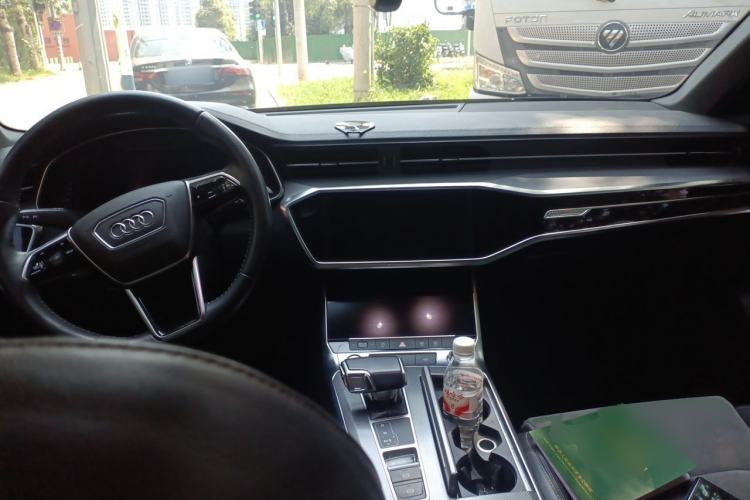 Used Audi A6L 2020 40 TFSI Luxury Dynamic Edition Center Console
