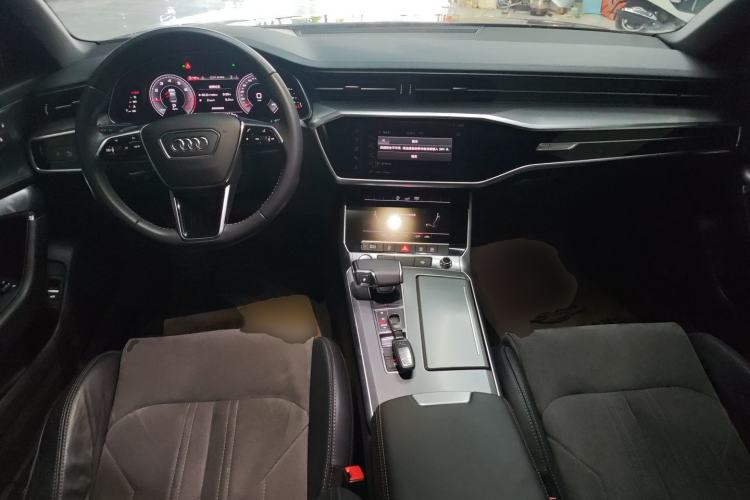 Used Audi A6L 2020 40 TFSI Luxury Dynamic Edition Center Console