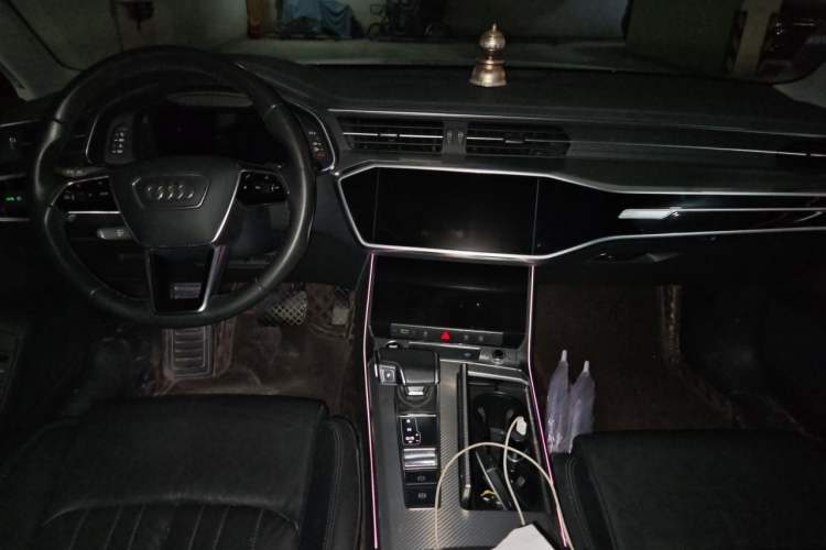 Used Audi A6L 2020 45 TFSI Prestige Elegant Edition Center Console