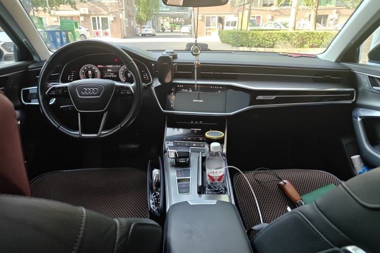 Used Audi A6L 2020 40 TFSI Luxury Prestige Edition Center Console