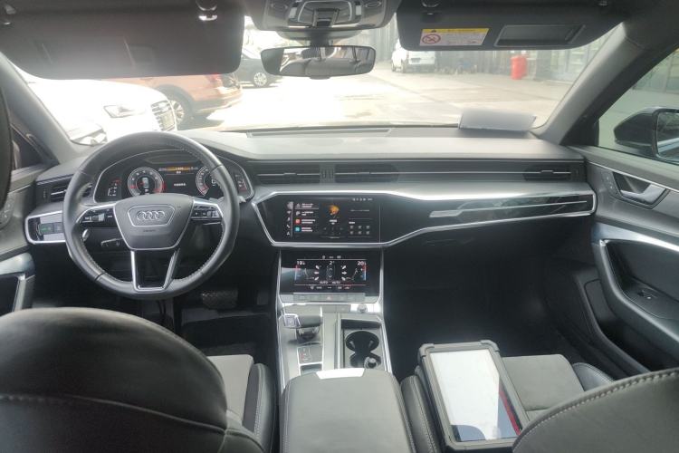 Used Audi A6L 2020 40 TFSI Luxury Dynamic Edition Center Console