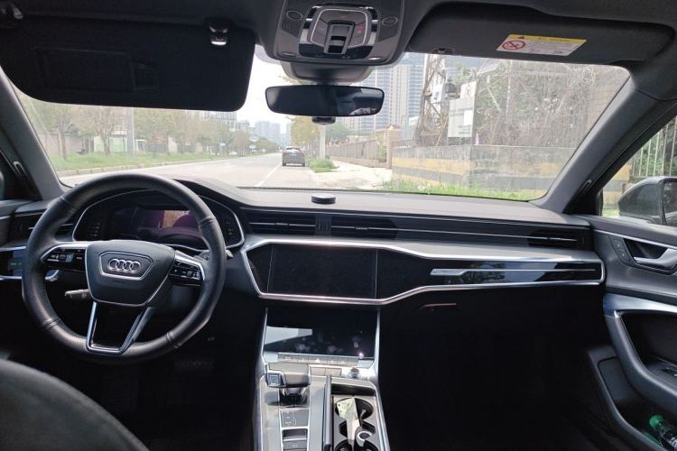 Used Audi A6L 2020 40 TFSI Luxury Dynamic Edition Center Console