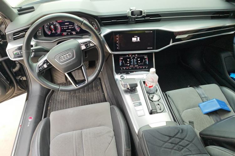 Used Audi A6L 2020 45 TFSI quattro Prestige Dynamic Edition Center Console