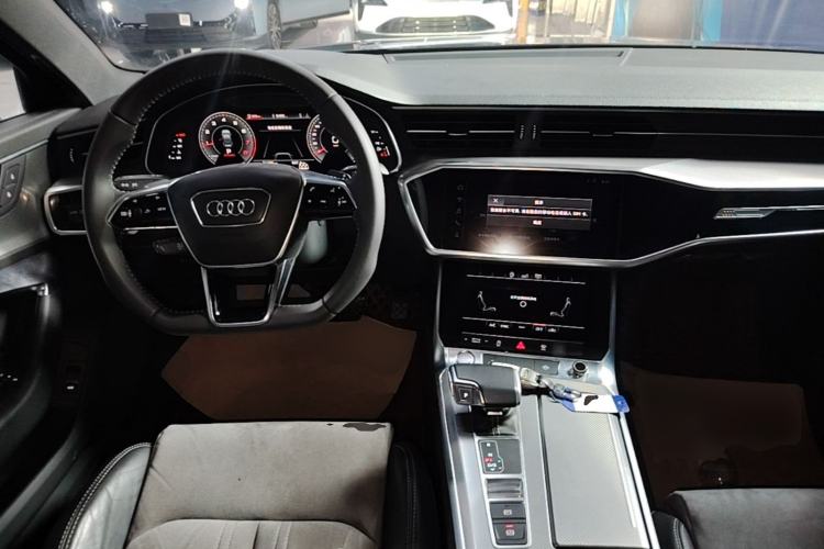 Used Audi A6L 2020 40 TFSI Luxury Dynamic Edition Center Console