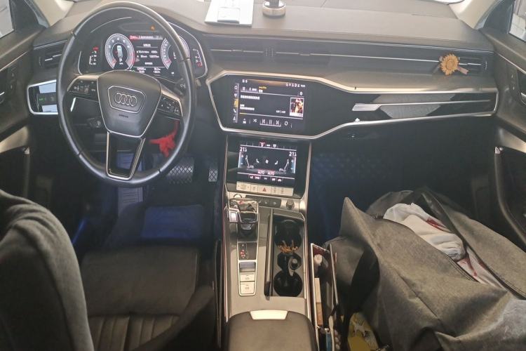 Used Audi A6L 2020 40 TFSI Luxury Prestige Edition Center Console