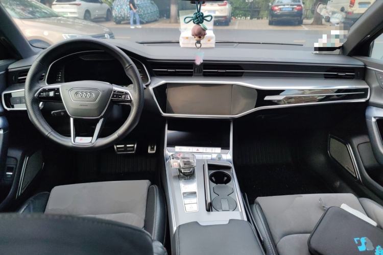Used Audi A6L 2020 40 TFSI Luxury Dynamic Edition Center Console