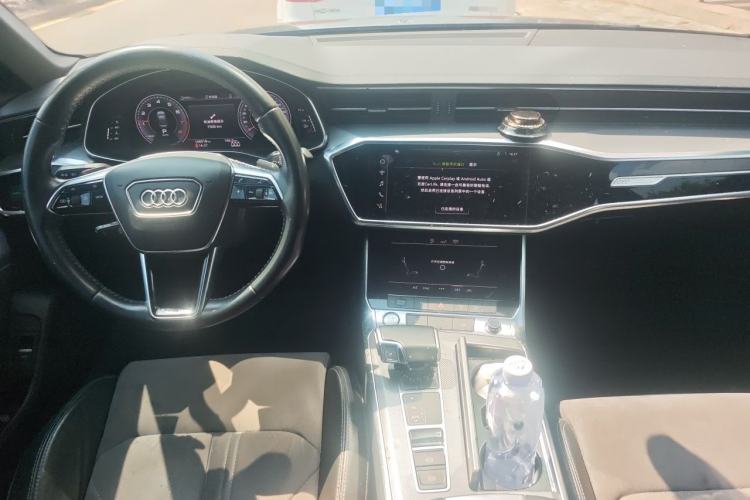 Used Audi A6L 2020 40 TFSI Luxury Dynamic Edition Center Console