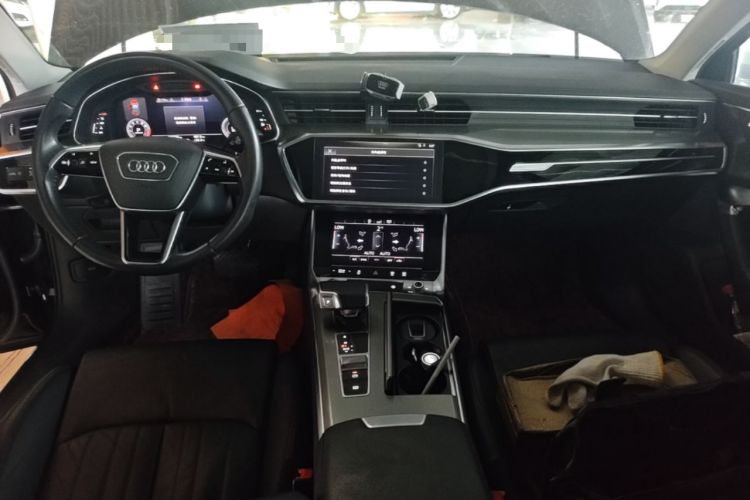 Used Audi A6L 2020 40 TFSI Luxury Prestige Edition Center Console