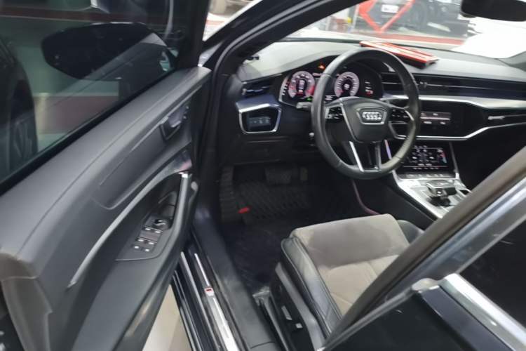 Used Audi A6L 2020 45 TFSI Prestige Dynamic Edition Driver Seat
