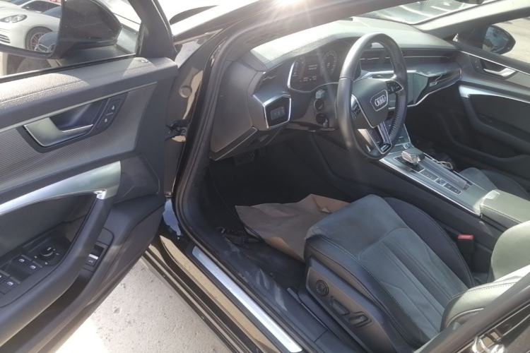 Used Audi A6L 2020 40 TFSI Luxury Dynamic Edition Driver Seat