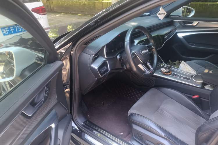 Used Audi A6L 2020 40 TFSI Luxury Dynamic Edition Driver Seat