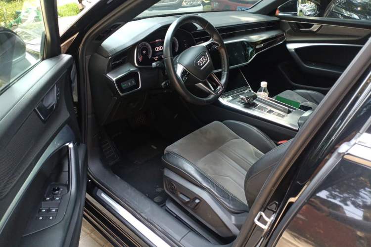 Used Audi A6L 2020 40 TFSI Luxury Dynamic Edition Driver Seat