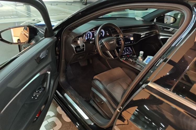 Used Audi A6L 2020 40 TFSI Luxury Dynamic Edition Driver Seat