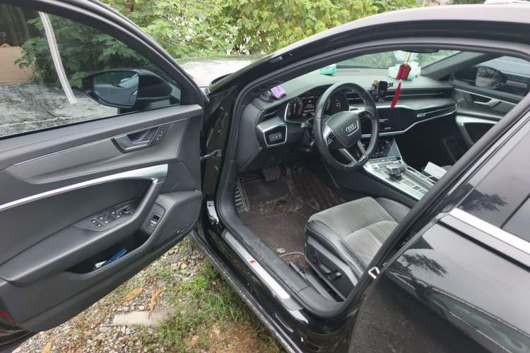 Used Audi A6L 2020 40 TFSI Luxury Dynamic Edition Driver Seat