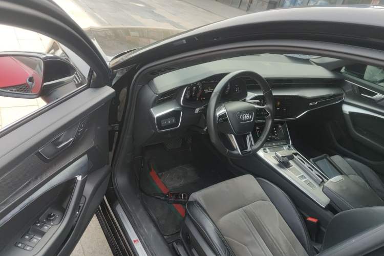 Used Audi A6L 2020 40 TFSI Luxury Dynamic Edition Driver Seat