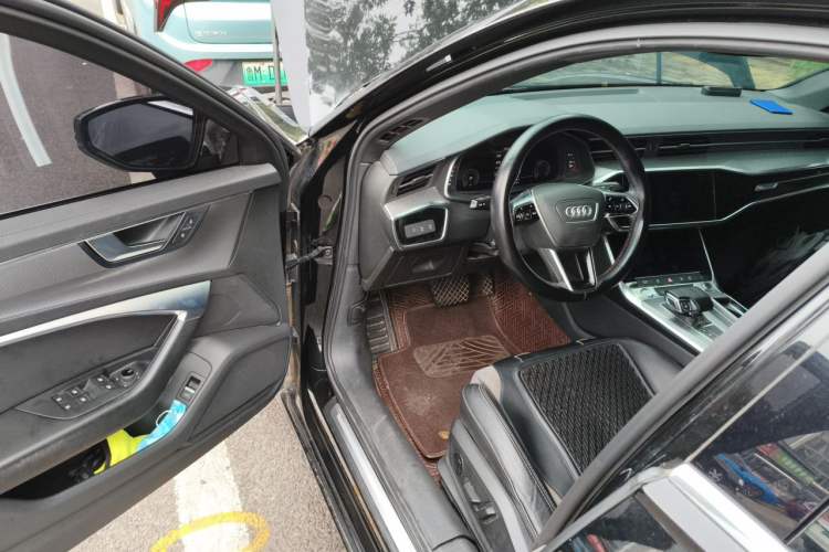 Used Audi A6L 2020 40 TFSI Luxury Dynamic Edition Driver Seat