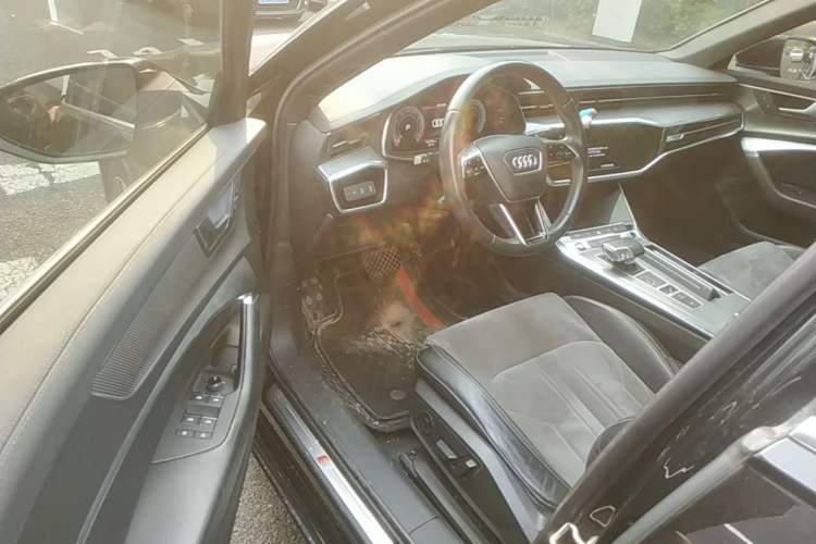 Used Audi A6L 2020 40 TFSI Luxury Dynamic Edition Driver Seat