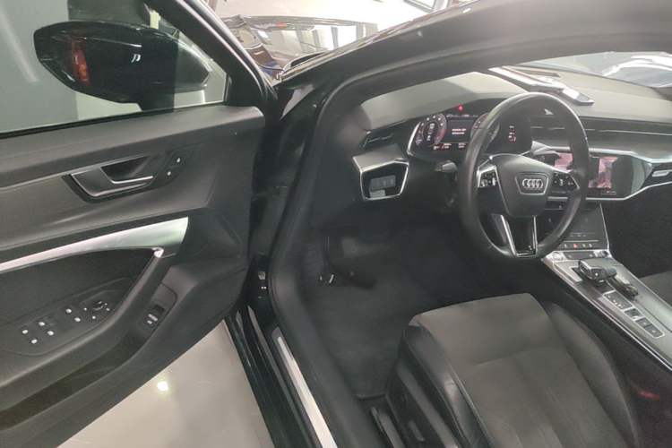 Used Audi A6L 2020 40 TFSI Luxury Dynamic Edition Driver Seat
