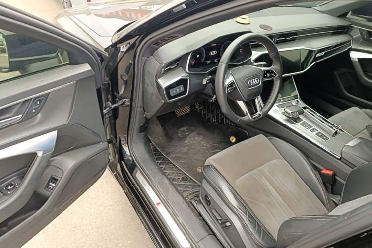 Used Audi A6L 2020 45 TFSI Prestige Dynamic Edition Driver Seat