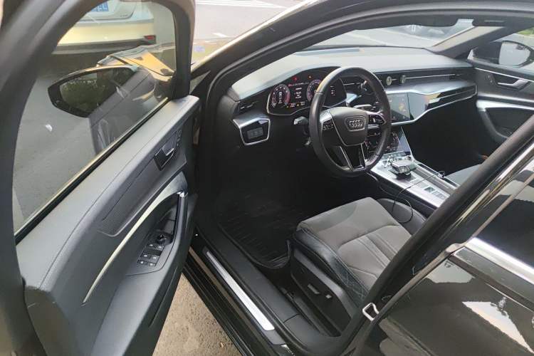Used Audi A6L 2020 40 TFSI Luxury Dynamic Edition Driver Seat