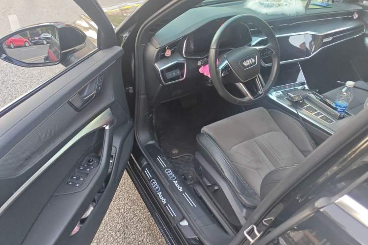 Used Audi A6L 2020 40 TFSI Luxury Dynamic Edition Driver Seat