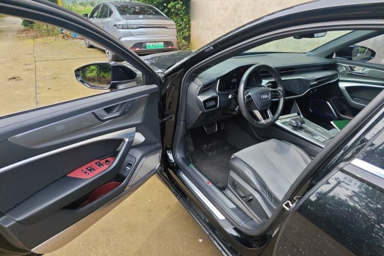 Used Audi A6L 2020 40 TFSI Luxury Dynamic Edition Driver Seat