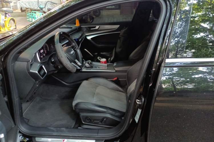 Used Audi A6L 2020 40 TFSI Luxury Dynamic Edition Driver Seat