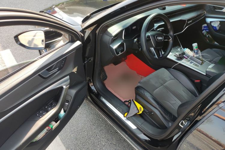 Used Audi A6L 2020 40 TFSI Luxury Dynamic Edition Driver Seat