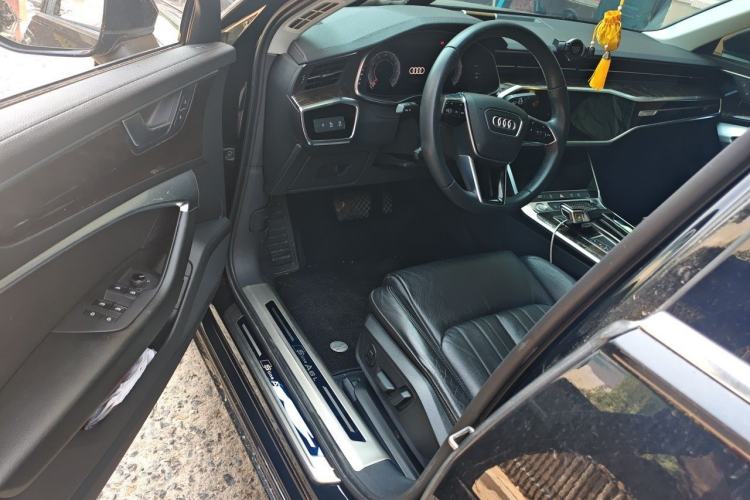 Used Audi A6L 2020 40 TFSI Luxury Prestige Edition Driver Seat