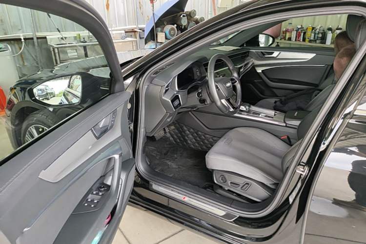 Used Audi A6L 2020 45 TFSI quattro Prestige Dynamic Edition Driver Seat