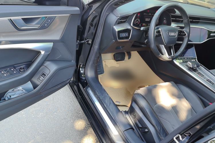 Used Audi A6L 2020 40 TFSI Luxury Dynamic Edition Driver Seat
