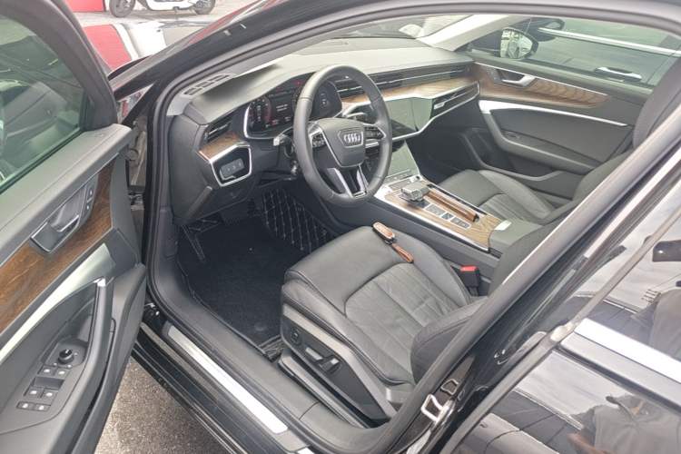 Used Audi A6L 2020 45 TFSI Prestige Elegant Edition Driver Seat