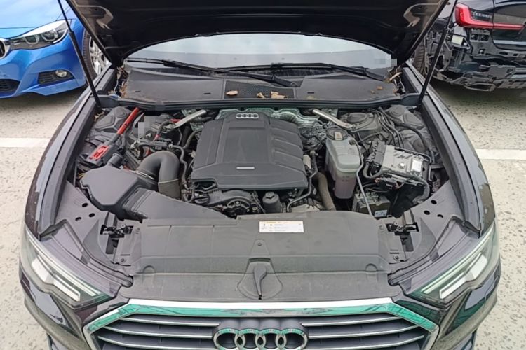 Used Audi A6L 2020 40 TFSI Luxury Dynamic Edition Engine Bay
