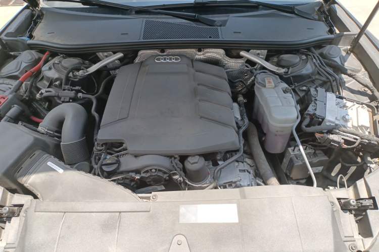 Used Audi A6L 2020 40 TFSI Luxury Prestige Edition Engine Bay