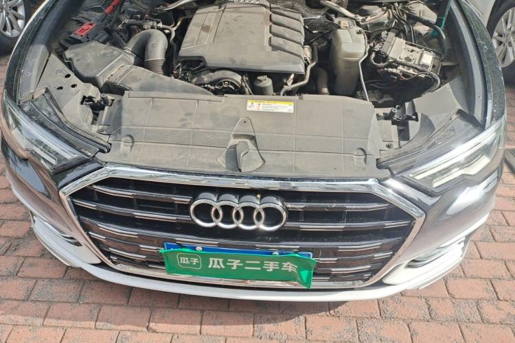Used Audi A6L 2020 40 TFSI Luxury Dynamic Edition Engine Bay