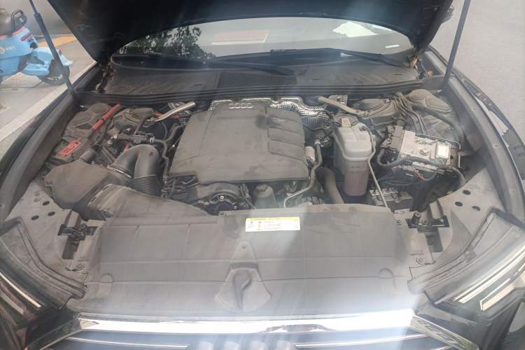 Used Audi A6L 2020 40 TFSI Luxury Prestige Edition Engine Bay