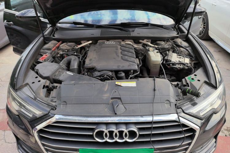 Used Audi A6L 2020 40 TFSI Luxury Dynamic Edition Engine Bay