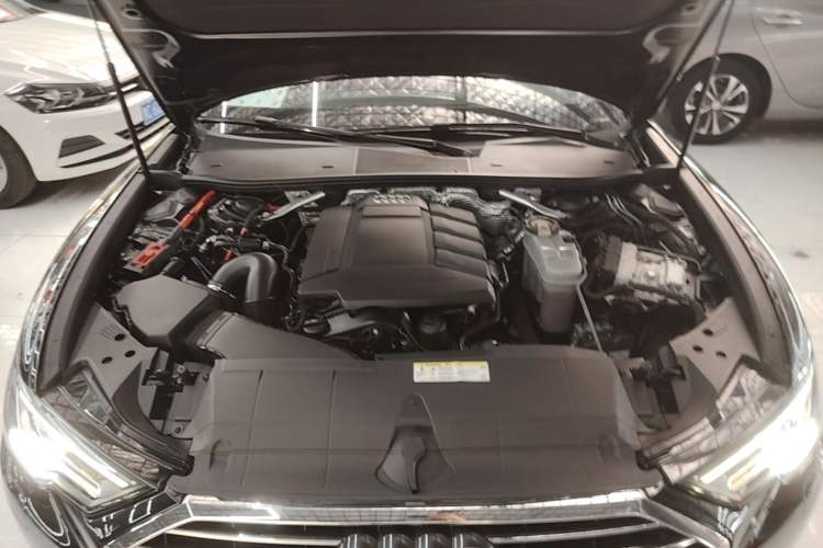 Used Audi A6L 2020 40 TFSI Luxury Prestige Edition Engine Bay