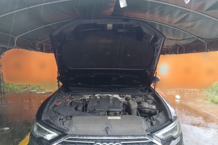 Used Audi A6L 2020 40 TFSI Luxury Dynamic Edition Engine Bay
