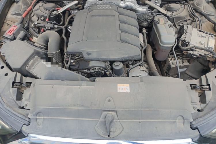 Used Audi A6L 2020 40 TFSI Luxury Dynamic Edition Engine Bay